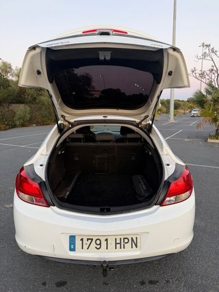 Opel Insignia 2.0 CDTI 2013