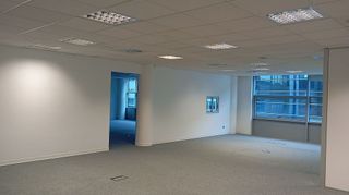 Oficina en alquiler en Port en Badalona