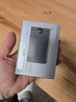 Walkman AIWA HS-G35 Plateado