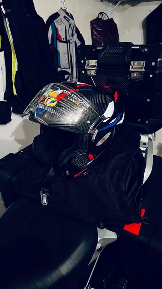 Scorpion EXO-TECH EVO CARBON Casco Moto