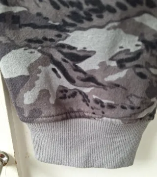 Pantalón Under Armour UA RIVAL FLC CAMO SCRIPT