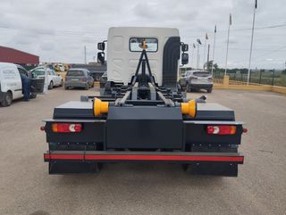 Volvo FE 320-CAMIONES GANCHOS PORTACONTENEDOR