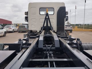 Volvo FE 320-CAMIONES GANCHOS PORTACONTENEDOR