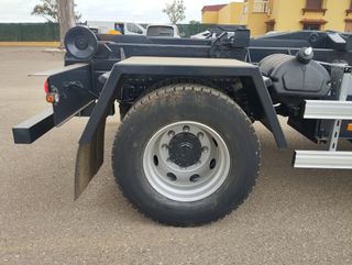 Volvo FE 320-CAMIONES GANCHOS PORTACONTENEDOR