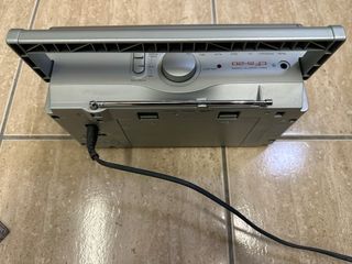 Radio Cassette Sony CFM-20 Plata