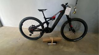 Bicicleta Eléctrica RIEJU Carbono