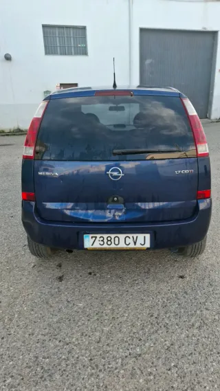 Opel Meriva 2004