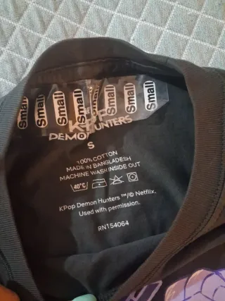 Camiseta ORIGINAL DEMON HUNTERS (guerreras k-pop)