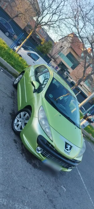 Peugeot 207 2006