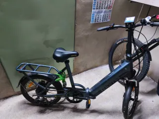 Bicicleta eléctrica plegable