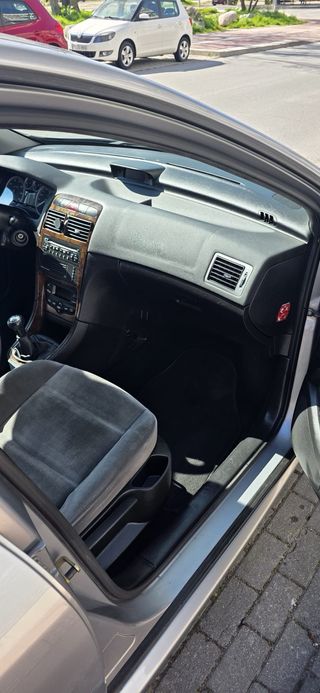 Peugeot 307gasolina,precio negociable 1 solo dueño