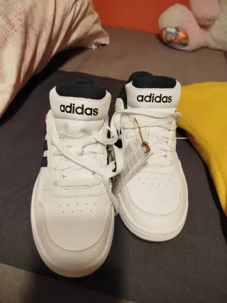 Zapatillas Adidas Talla 38 Nuevas