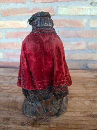 Figura religiosa antigua