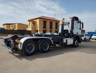 Mercedes AROCS 26 51-CAMIONES GANCHOS PORTACONTENE