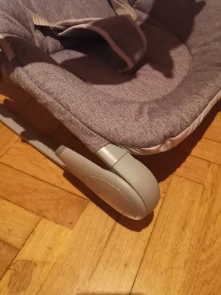 Hamaca bebé Chicco gris