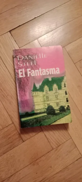 Lote 5 libros Danielle Steel. Desde 3€