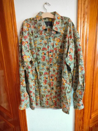 Camisa vintage estampada