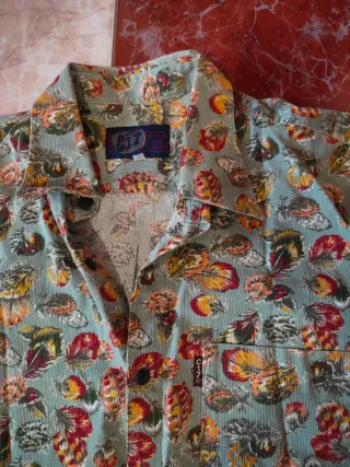 Camisa vintage estampada