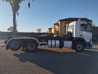 Volvo FMX 450-CAMIONES GANCHOS PORTACONTENEDORES