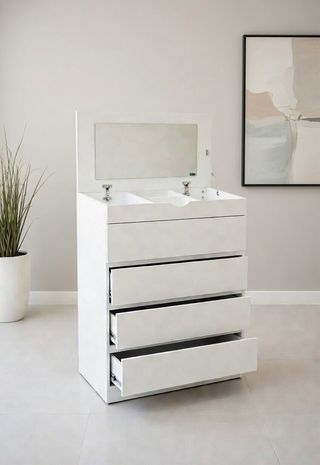 Cómoda blanca con espejo y joyero