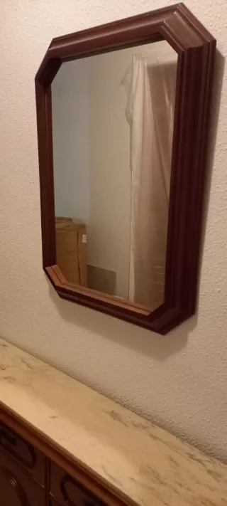 Mueble de entrada con espejo