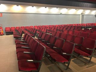 Butacas de cine rojas