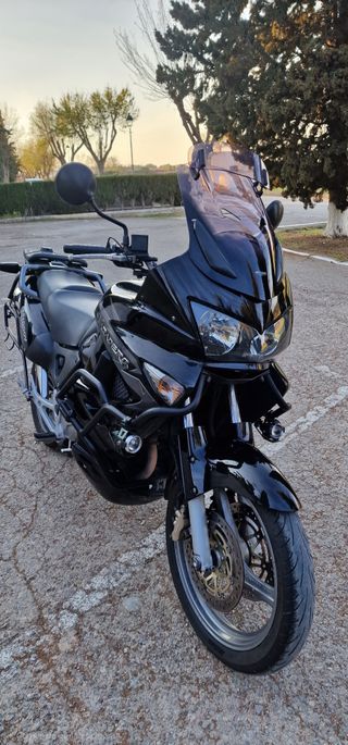 Honda Varadero XL1000V Negra