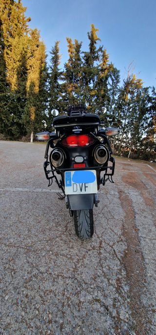 Honda Varadero XL1000V Negra