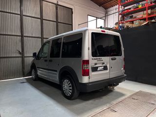 Ford Tourneo Connect 1.8 TDCi 90cv PEGATINA B 2006