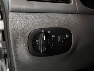 Ford Tourneo Connect 1.8 TDCi 90cv PEGATINA B 2006