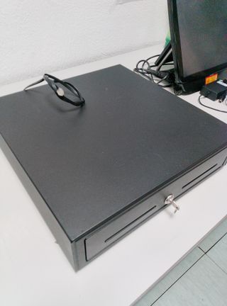 TPV pantalla táctil, caja e impresora de tickets