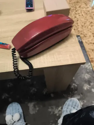 Teléfono antiguo  tipo góndola