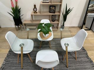 Comedor NUEVO mesa + 4 sillas