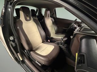 Toyota iQ 1.3 VVTi Multidrive 98cv - Garantía -