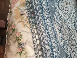 Colcha vintage pequeña azul y blanco