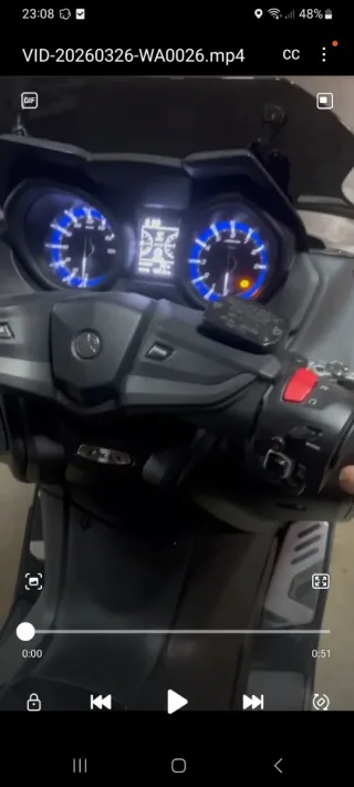 Yamaha TMAX 560 Maxi Scooter