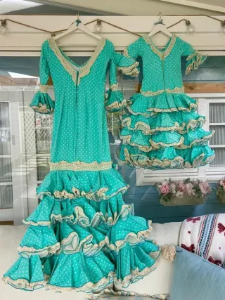 Vestidos flamenca madre e hija a juego