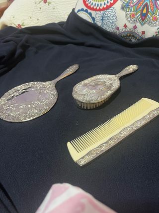 Set Espejo, Peine y Cepillo Plata