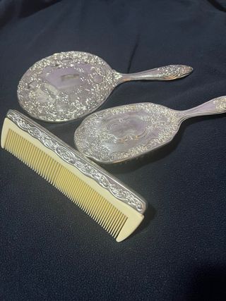 Set Espejo, Peine y Cepillo Plata