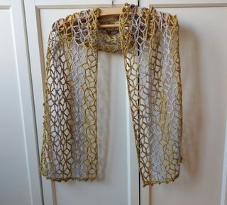 Foulard nuevo crochet verde y gris