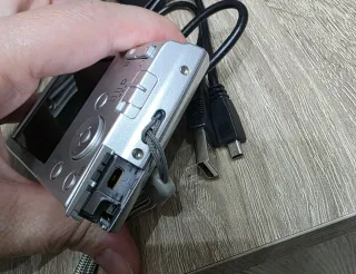 Cámara Sony Cyber-shot DSC-W510 Plata