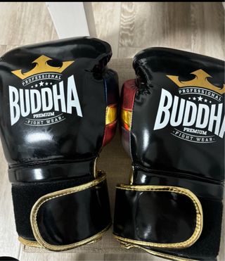 Guantes de Boxeo Buddha Negros y Dorados