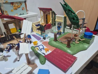 Playmobil Escuela de Caballos