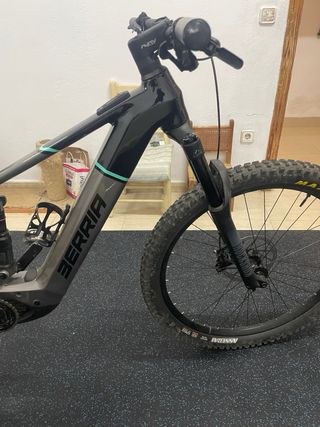 Bicicleta Eléctrica Berria Cayman