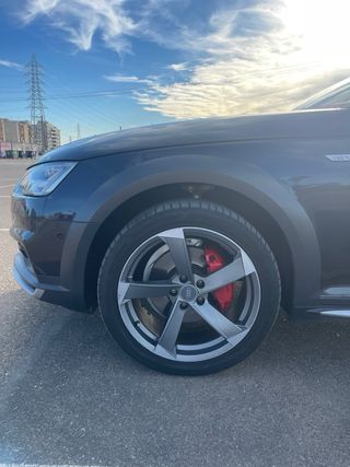 Audi A4 Allroad 2017