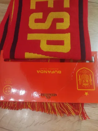 Bufanda RFEF España 2026 roja y azul