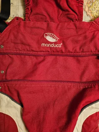 Mochila Portabebés Manduca Roja