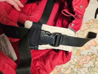 Mochila Portabebés Manduca Roja