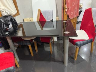 Mesa de comedor cristal negra + 3 sillas