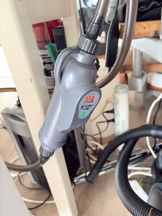 Acuario 250L con pantalla Chihiros